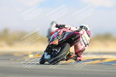 media/Jan-10-2025-CVMA Friday Practice (Fri) [[489e0da257]]/Group 4 and Trackday/Session 4 (Turn 16)/